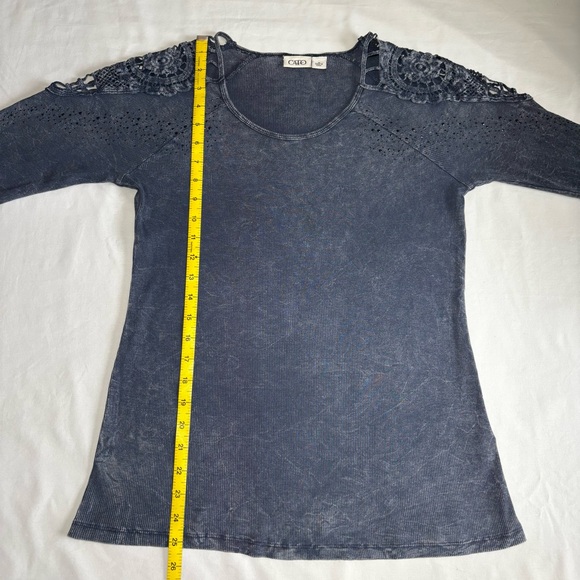 Cato Blue Stone Wash Long Sleeve Top Ribbed Crochet Detail Shoulders Rhinestones - Picture 5 of 15